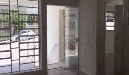 Casa Residencial de 178.56m² no bairro Centro
