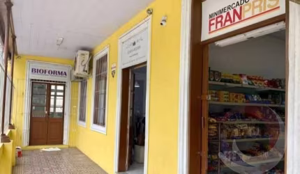Casa Comercial de 367m² no bairro Centro