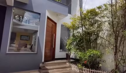 Sobrado Alto Padrão com 3 suítes ,  279m² e 4 vagas de garagem - Jardim Pedroso - Mauá/SP