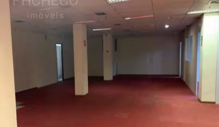 Barracão / Galpão / Depósito com 3 salas para alugar na Rua Sete de Abril, --, República, São Paulo, 1080 m2 por R$ 33.000