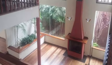 Casa com 4 quartos à venda na Rua Aires da Cunha, --, Granja Viana, Cotia, 326 m2 por R$ 1.550.000