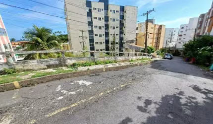 Apartamento à Venda – 4° Andar escada , Rio Vermelho, Salvador