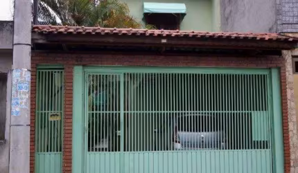 Sobrado de rua, 03 dormitórios