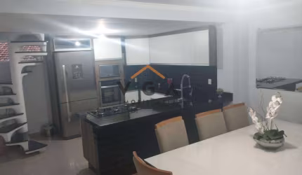 Sobrado para Venda em São Paulo, Cidade São Mateus, 2 dormitórios, 1 suíte, 2 banheiros, 1 vaga