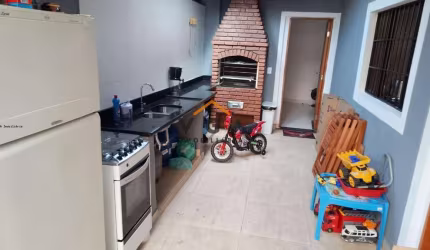 Sobrado para Venda em São Paulo, Vila Londrina, 5 dormitórios, 1 suíte, 3 banheiros, 3 vagas