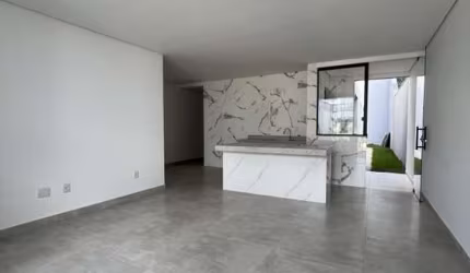 Casa 3 dormitórios para Venda em Betim, Guarujá Mansões, 3 dormitórios, 1 suíte, 2 banheiros, 2 vagas