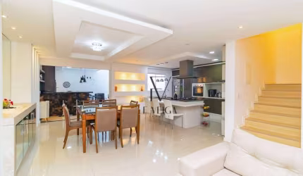 Sobrado com 3 dormitórios à venda, 212 m² por R$ 1.300.000,00 - Boqueirão - Curitiba/PR