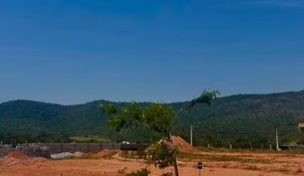 Terreno em condomínio fechado à venda na Avenida Juca Peçanha, Vila Santista, Atibaia por R$ 550.000