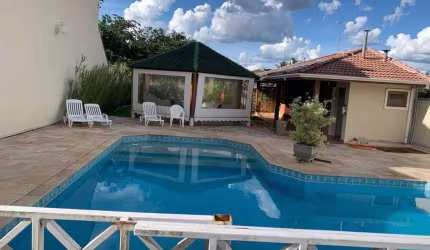 Casa com 4 quartos à venda na Rua Pompeu Vairo, 423, Vila Helena, Atibaia, 260 m2 por R$ 1.500.000