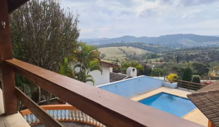 Casa com 4 quartos à venda na Alameda dos Ipês, 60, Condomínio Portal dos Nobres, Atibaia, 600 m2 por R$ 1.600.000