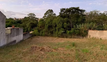 Terreno à venda na Rua Lamartine Fagundes, 660, Jardim Siriema, Atibaia por R$ 420.000