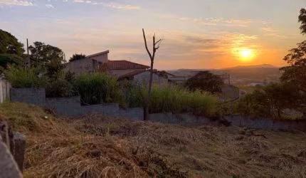 Terreno à venda na Rua Casa Branca, 170, Jardim Paulista, Atibaia por R$ 400.000