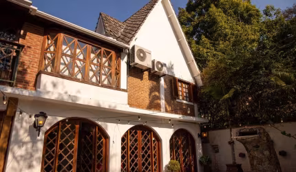 Casa com 4 quartos à venda na Estrada Clube da Montanha, 100, Estância Santa Maria do Portão, Atibaia, 257 m2 por R$ 1.280.000