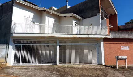 Casa com 4 quartos à venda na Alameda Catanduva, 320, Jardim do Lago, Atibaia, 180 m2 por R$ 690.000