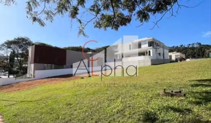 Terreno em condomínio fechado à venda na Alameda das Cássias, 224, Tamboré, Santana de Parnaíba por R$ 2.500.000