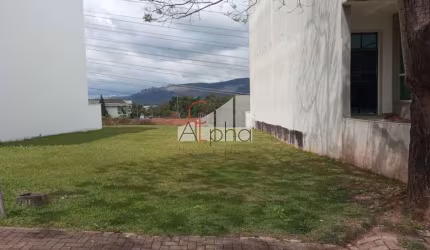 Terreno em condomínio fechado à venda na Dalí, 11, Alphaville, Santana de Parnaíba por R$ 650.000