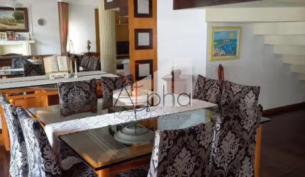 Casa em condomínio fechado com 4 quartos à venda na Rua Cerejeira, 729, Tamboré, Santana de Parnaíba por R$ 6.383.000