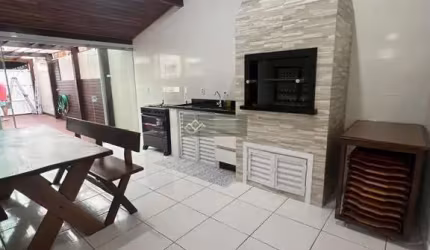 Apartamento em Ingleses do Rio Vermelho, Florianópolis/SC
