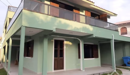 Casa à venda no bairro Ingleses do Rio Vermelho - Florianópolis/SC