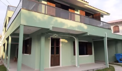 Casa à venda no bairro Ingleses do Rio Vermelho - Florianópolis/SC
