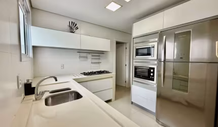 Apartamento para locação  no Ed. Celebration na Barra Sul
