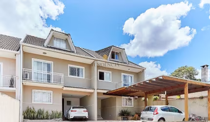 Sobrado com 3 quartos à venda, 139 m  por R  670.000 - Santa Felicidade - Curitiba PR