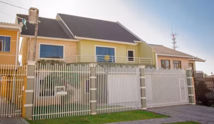 Casa com 3 dormitórios à venda, 305 m2 por R  1.550.000,00 - Pinheirinho - Curitiba PR