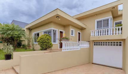 Casa com 3 dormitórios à venda, 370 m2 por R  1.450.000,00 - Pilarzinho - Curitiba PR