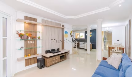 Sobrado com 4 quartos à venda,177.36 m2, XAXIM, CURITIBA - PR