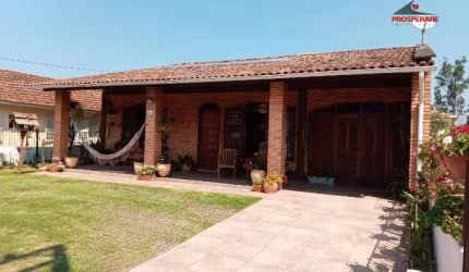 Casa com 3 quartos à venda na Rua Leonel Pereira, 654, Cachoeira do Bom Jesus, Florianópolis, 306 m2 por R$ 2.300.000