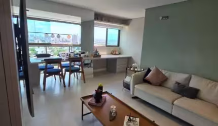 Apartamento Para Vender com 2 quartos 1 suíte master - com fino acabamento Seminovo próximo à Caxangá