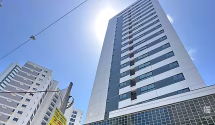 Apartamento Para Vender com 3 quartos 1 suítes no bairro Boa Viagem em Recife