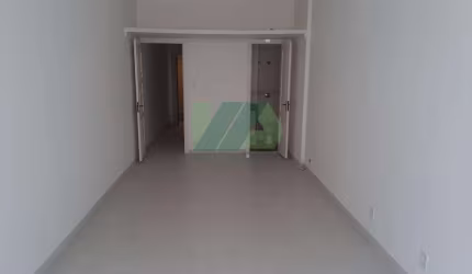 Sala comercial com 2 salas à venda na Rua Miguel Lemos, Copacabana, Rio de Janeiro, 39 m2 por R$ 300.000
