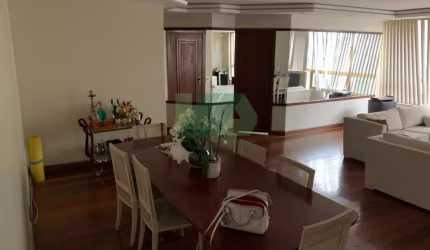 Apartamento com 3 quartos à venda na Rua Tonelero, Copacabana, Rio de Janeiro, 212 m2 por R$ 1.650.000