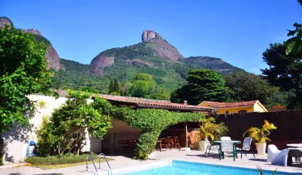 Casa em condomínio fechado com 4 quartos à venda na Rua Engenheiro Neves da Rocha, Itanhangá, Rio de Janeiro, 443 m2 por R$ 2.420.000