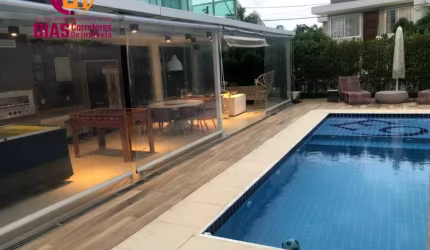 Casa Alto Padrão Para Venda no Alphaville Litoral Norte I Mobiliada e decorada de  Porteira Fechada