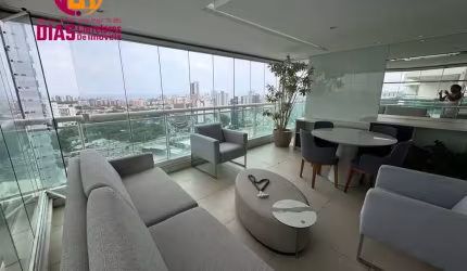 Vendo  em oportunidade Excelente Apartamento no  Mandarim, reformado com 115m2, nascente com varandão gourmet vista mar, suítes, closet, cozinha copa, 2 vagas soltas - Caminho das Árvores - SSA/BA.