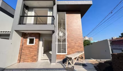 Amplo Triplex localizado no Bairro Orfãs