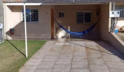 Casa semimobiliada no Condomonínio Ybaté