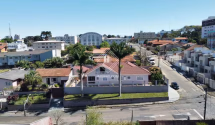 Casa Padrão Comercial - Jardim Carvalho