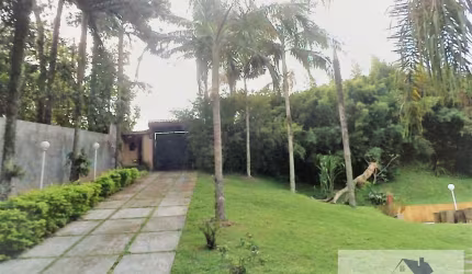 Casa à Venda em Jardim Riviera  -  São Paulo