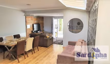 Casa à Venda - 180 m2 - Pq. São George - Cotia