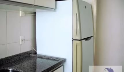 Cobertura em Vila Suzana: 150m², 2 dormitórios, 1 suíte, 3 banheiros por R$2.300/mês