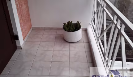 Casa/Sobrado à Venda em Jardim São Miguel - Taboão da Serra