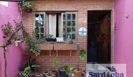 Casa / Sobrado à Venda em Vila Iasi  -  Taboão da Serra