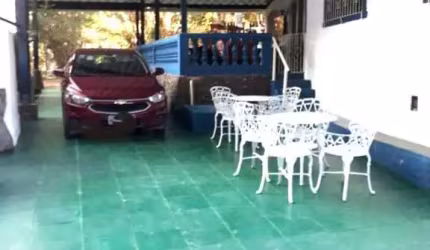 Chácara à Venda em Itapecerica da Serra: 5 Dormitórios, R$750k