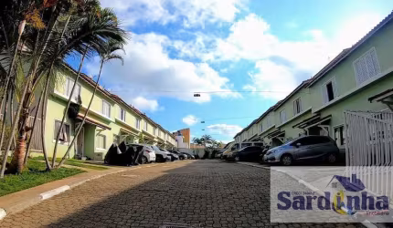 Casa em Condomínio em Pedreira - 2 Suítes, 91m² por R$450k