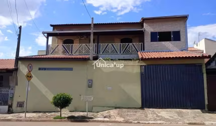 Casa (Sobrado) para Venda, 3 dorm(s), 1 suite(s), 2 vaga(s), 185 m² - Cidade de Boituva - SP