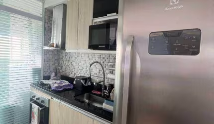 Lindo Apartamento com 2 dormitórios à venda, 45 m² por R$ 285.000