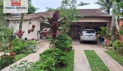 Casa com 3 dormitórios + edicula com 1 dormitório à venda, 210 m² por R$ 780.000 - Balneario Mogiano - Bertioga/SP